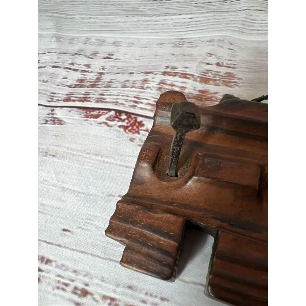 Rare‎ Vintage Hand Made Brown Wood Key Rack Wooden Primitive Chain Iron Hanging